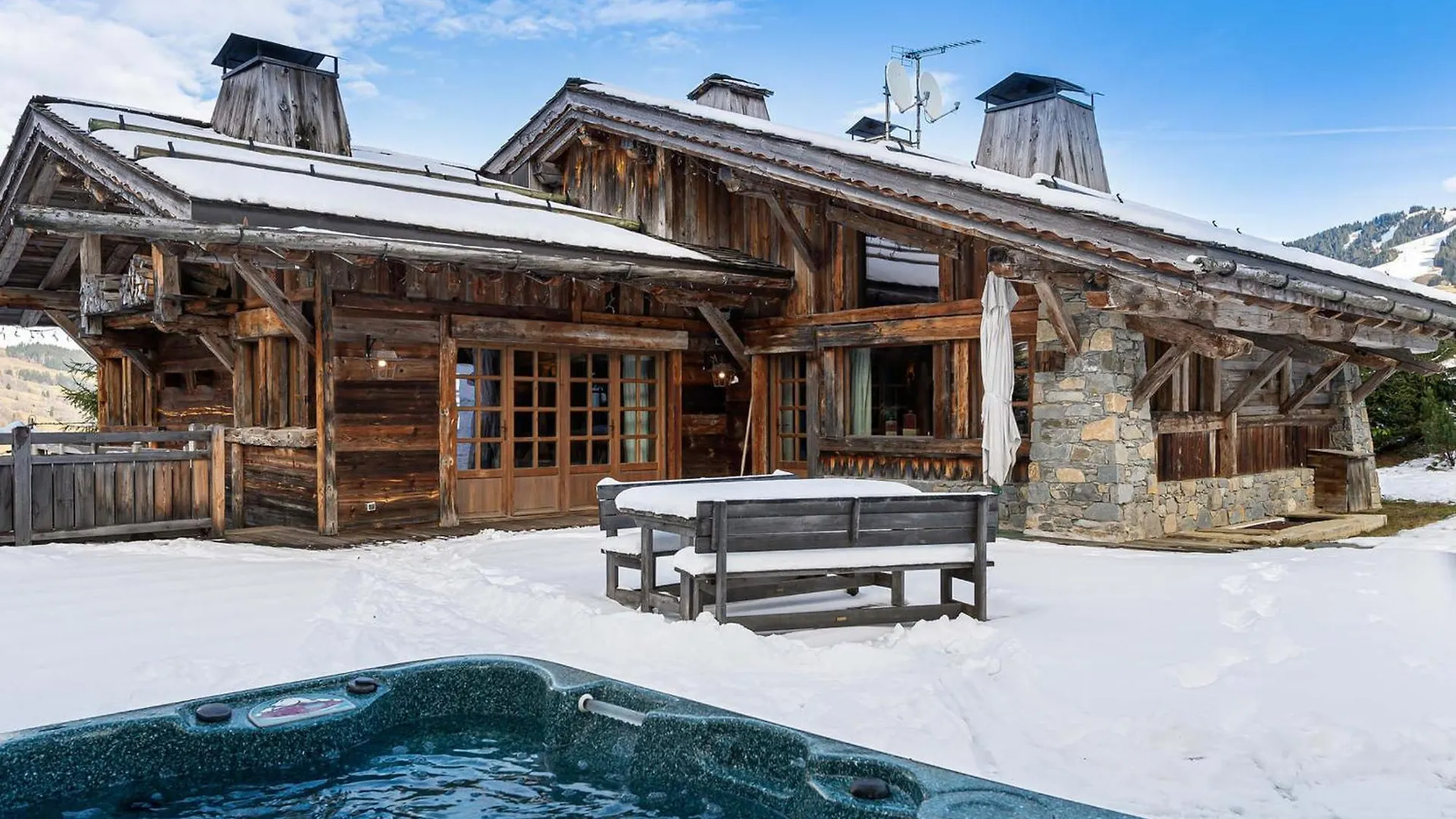 Chalet Montagnard A Rochebrune Avec Jacuzzi, Sauna, 6 Chambres, Proche Des Pistes, Accueil 12 Pers - Fr-1-569-37 Megeve